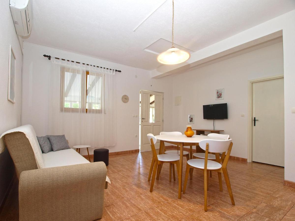 Apartemnts Guido 762 Apartment Пиешчана Увала Екстериор снимка