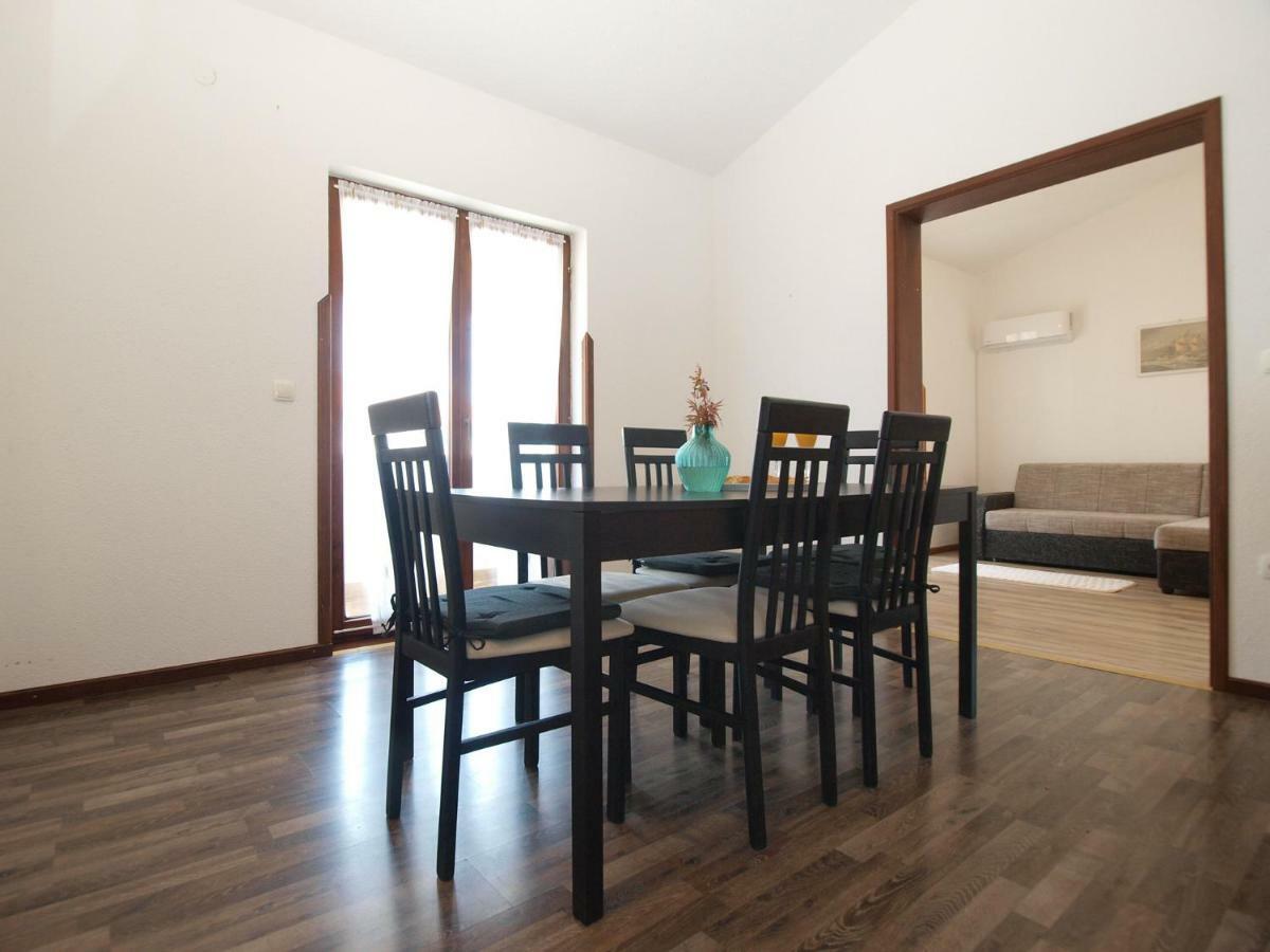 Apartemnts Guido 762 Apartment Пиешчана Увала Екстериор снимка