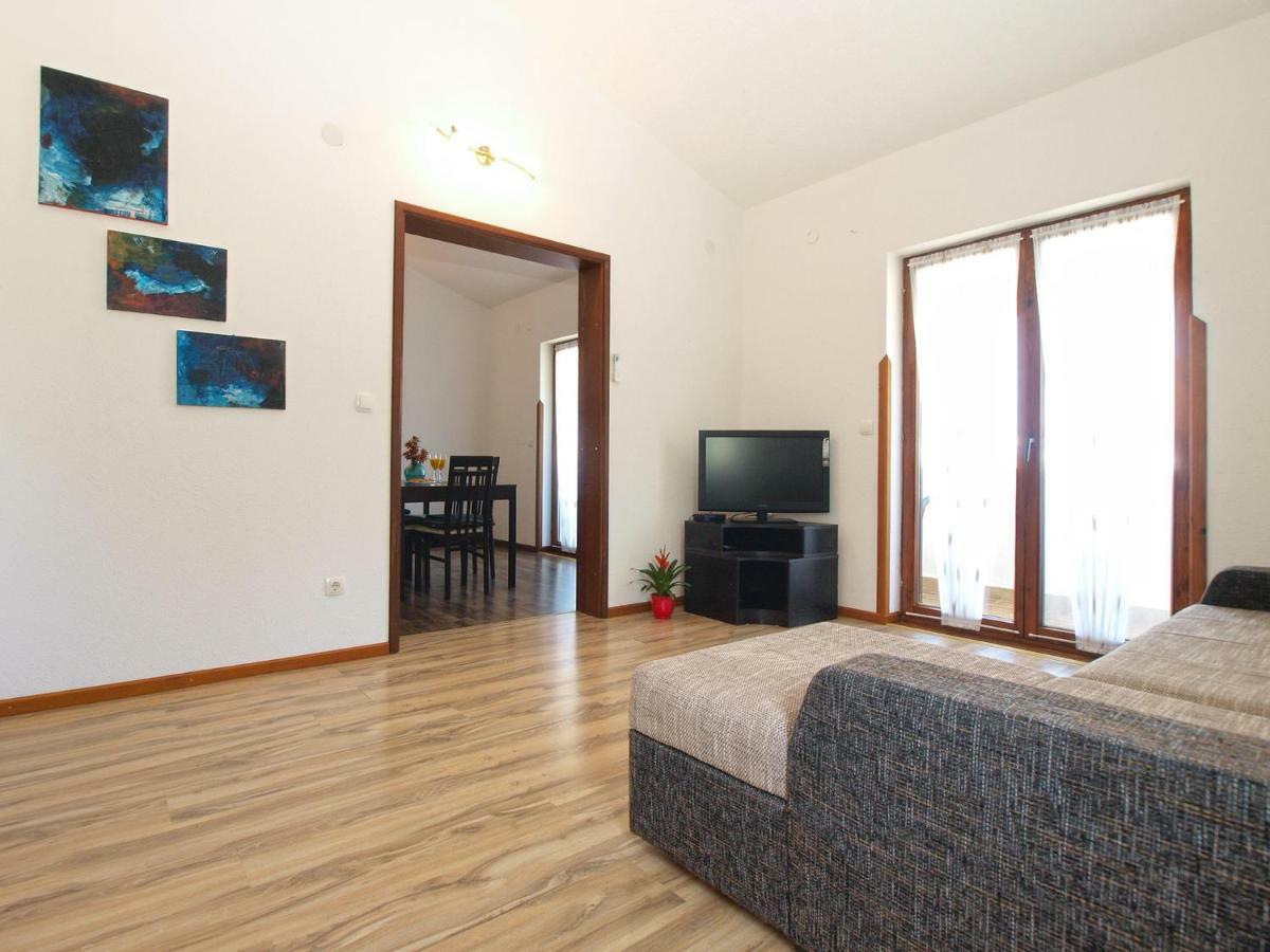 Apartemnts Guido 762 Apartment Пиешчана Увала Екстериор снимка